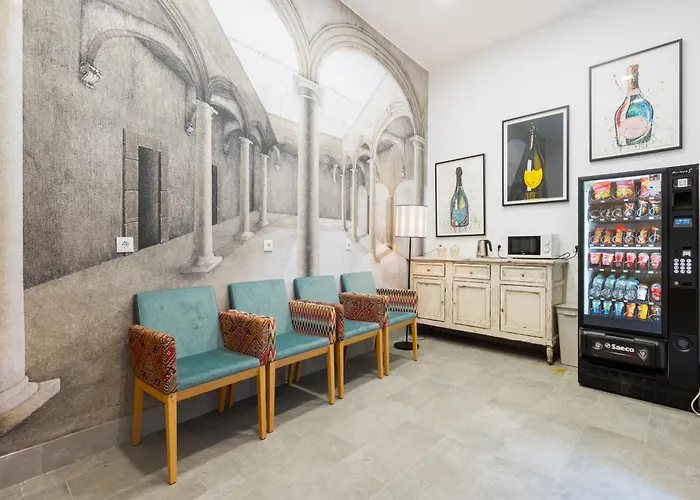 Hotel De Venerables 2*