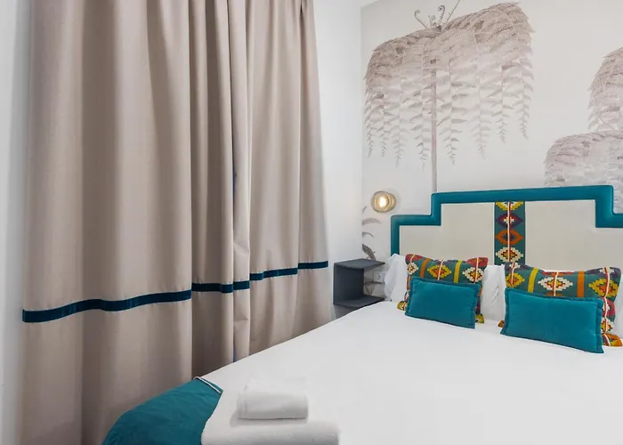 Hotel De Venerables 2*