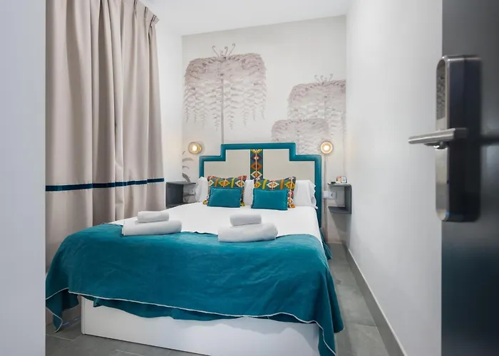 Hotel De Venerables 2*